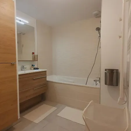 Lune De Miel 3 Centre-ville Double Parking Clim Wifi - Rossiconciergerie - Linge Inclus