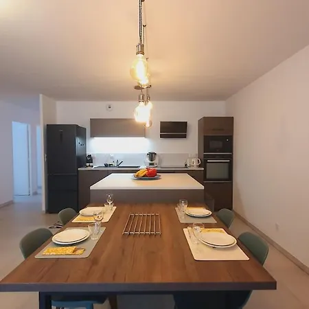 Lune De Miel 3 Centre-ville Double Parking Clim Wifi - Rossiconciergerie - Linge Inclus * Lunel (Herault)